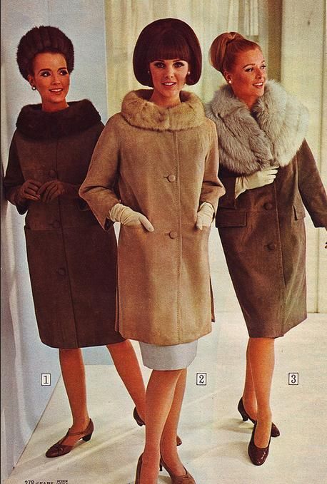 60s cream swing coat| size L-XL| fair condition